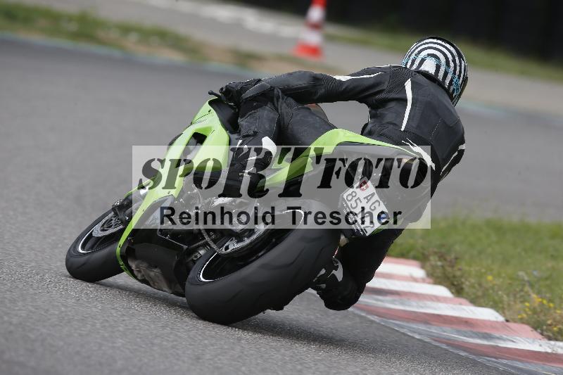 /Archiv-2023/53 31.07.2023 Dunlop Ride und Test Day ADR/Gruppe gelb/backside